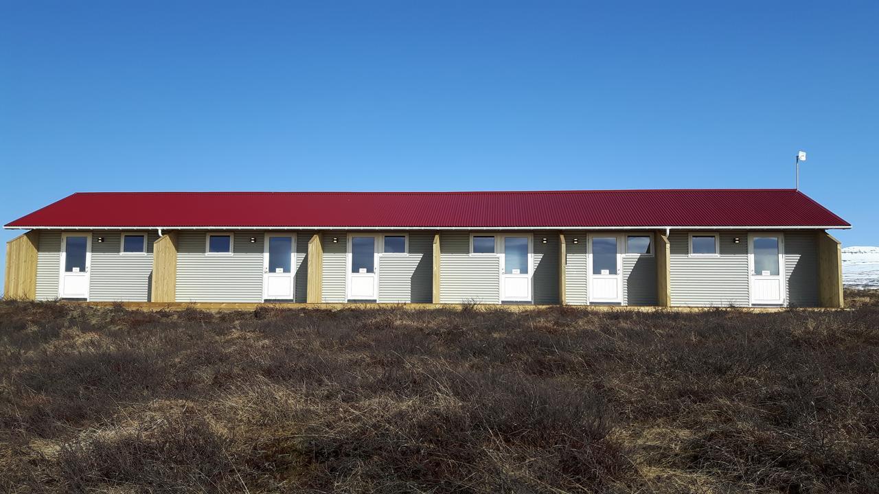 Hjartarstathir Guesthouse Eidar Bagian luar foto